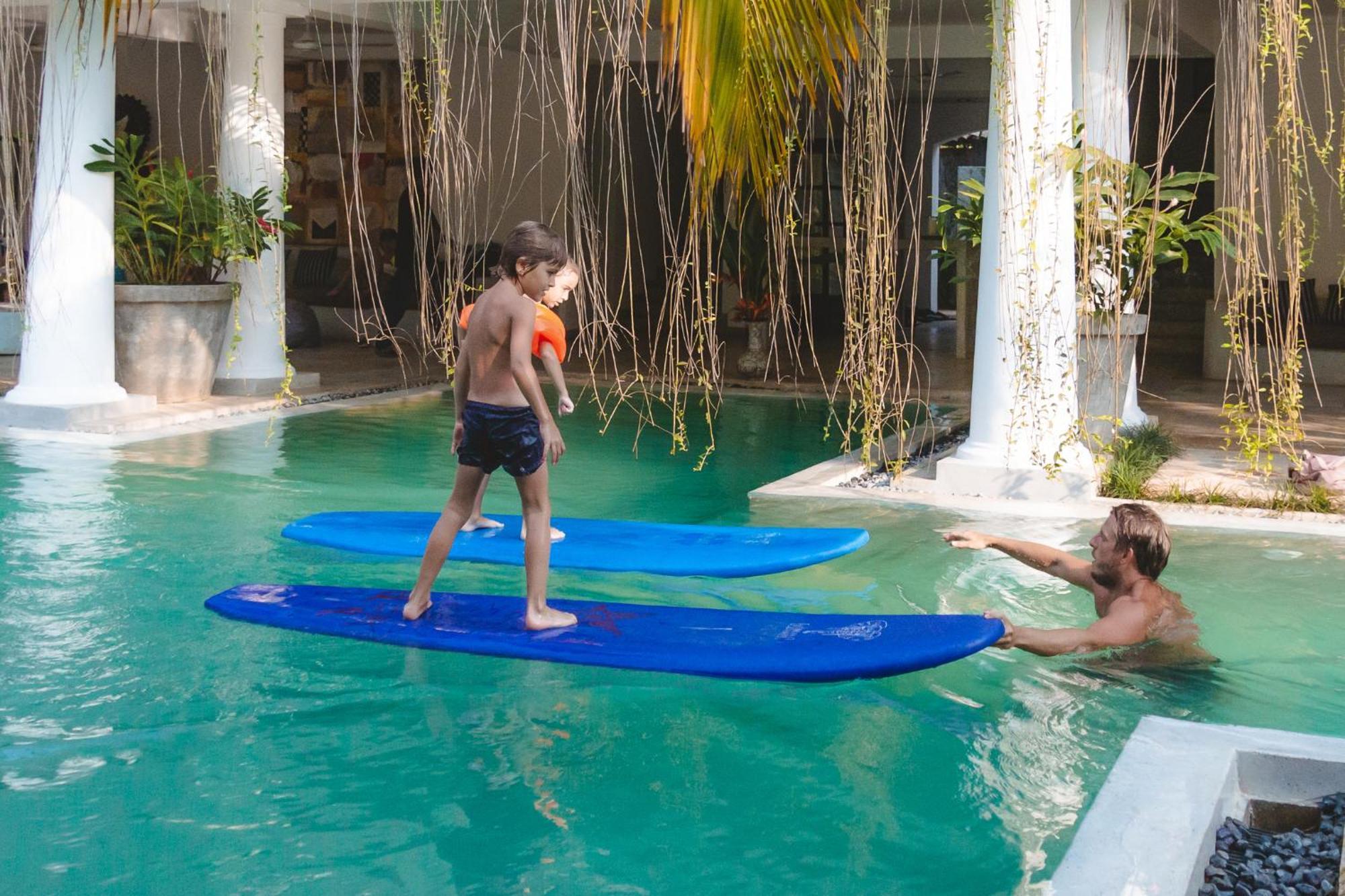 Good Story At Nirbana Island Bed & Breakfast Ahangama Ngoại thất bức ảnh