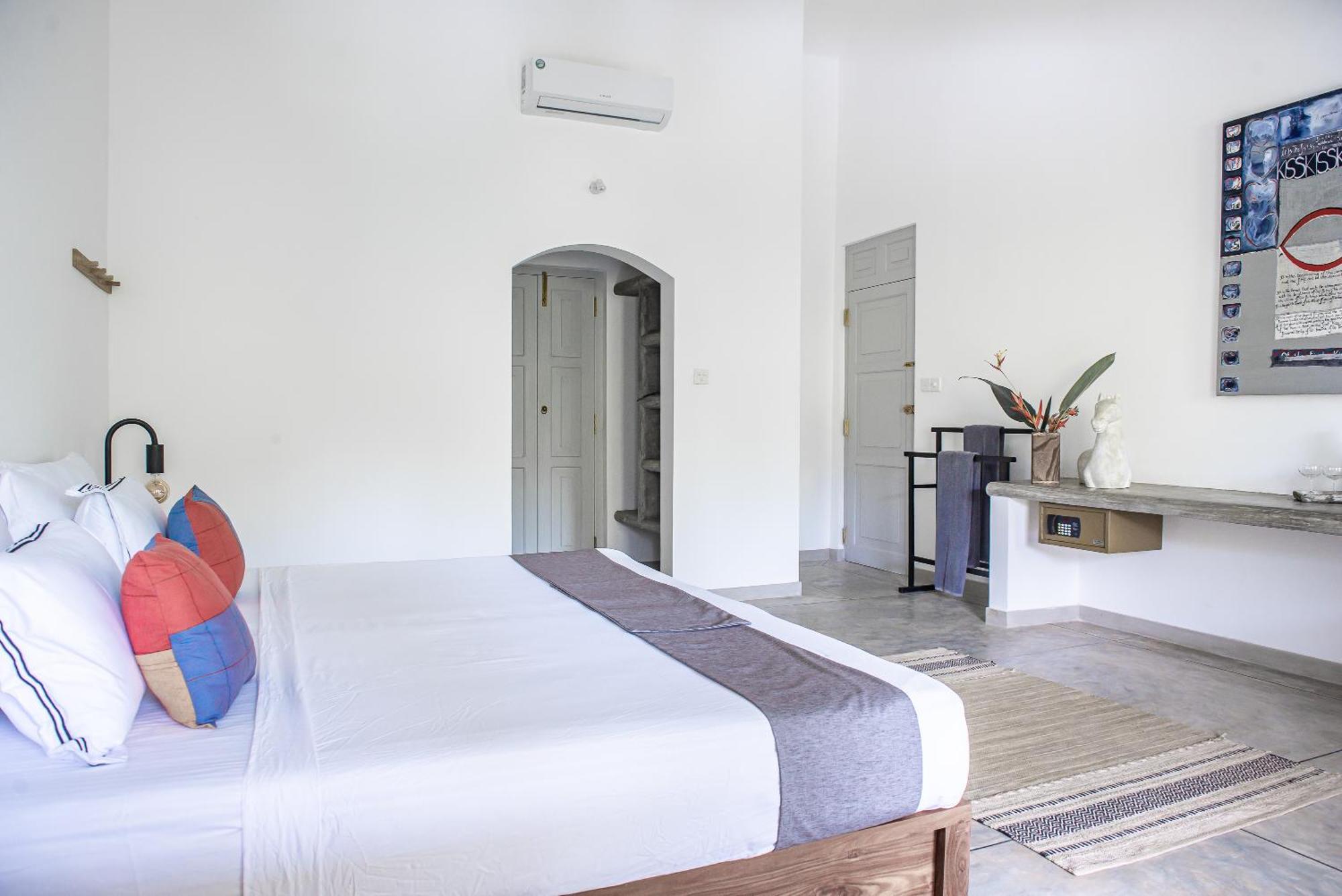 Good Story At Nirbana Island Bed & Breakfast Ahangama Ngoại thất bức ảnh