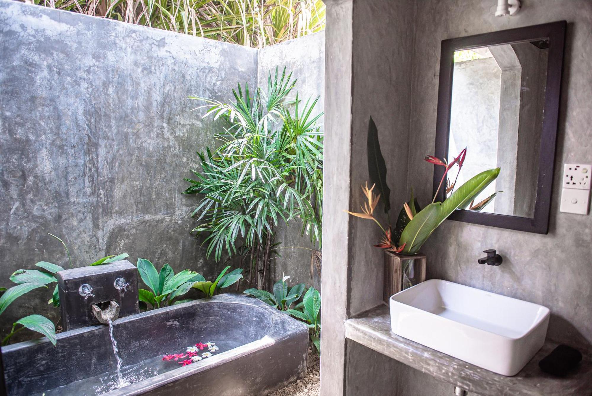 Good Story At Nirbana Island Bed & Breakfast Ahangama Ngoại thất bức ảnh